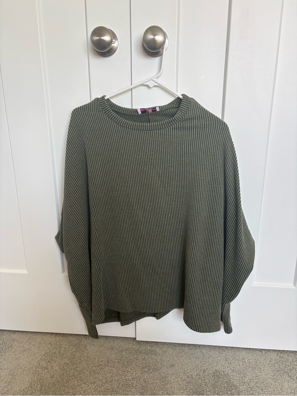 Ribbed Crewneck Sweater in Olive Green
